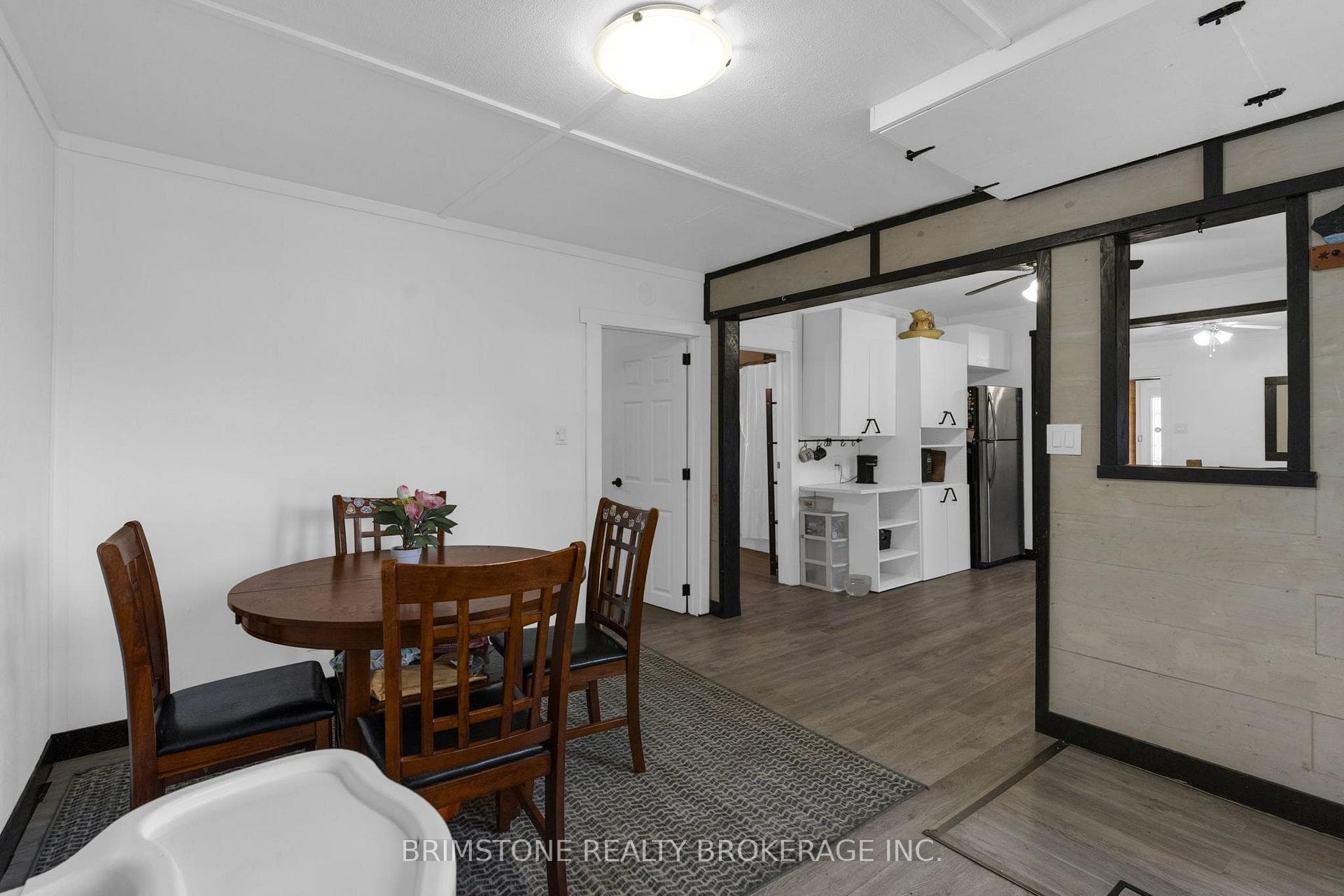 329 High Street photo 14