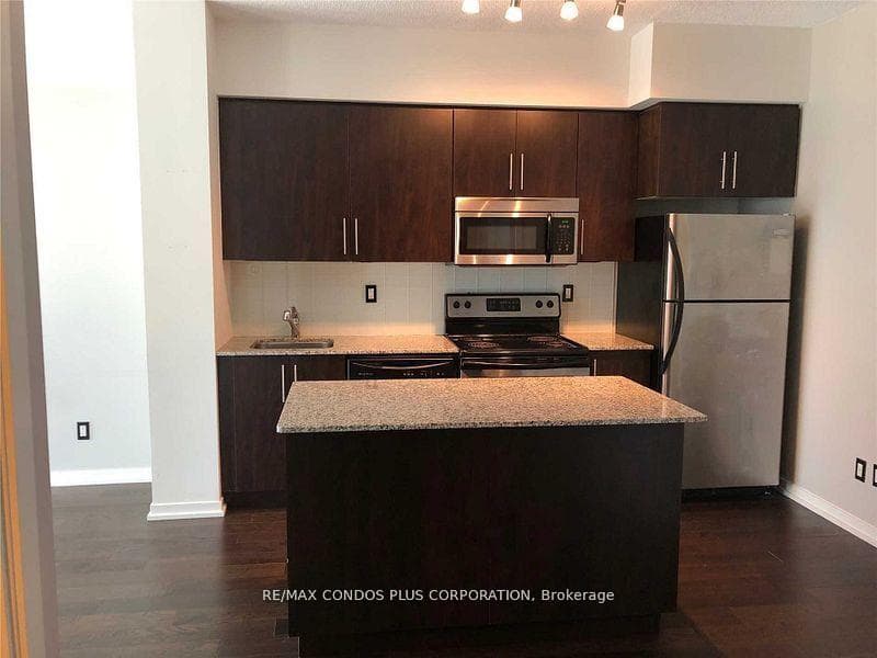 55 Bremner Boulevard Unit 2708 photo 1