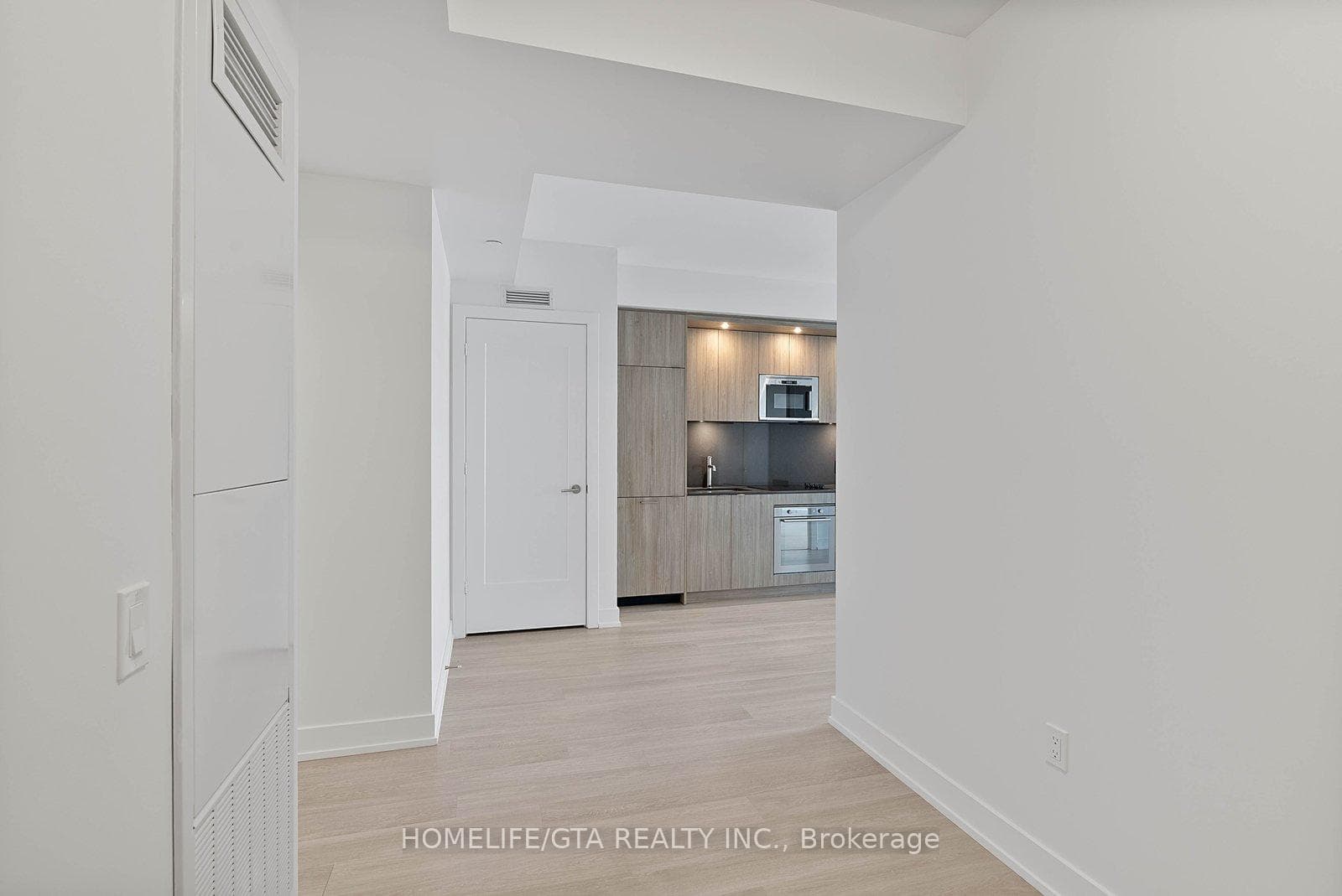 30 Inn On The Park Drive Unit 1301 photo 12