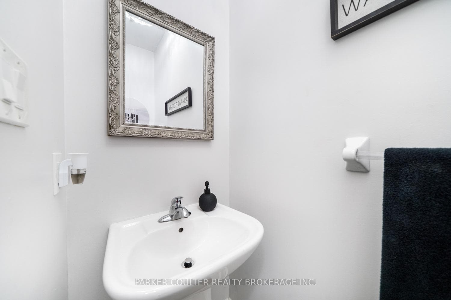 318 Miller Park Avenue photo 21