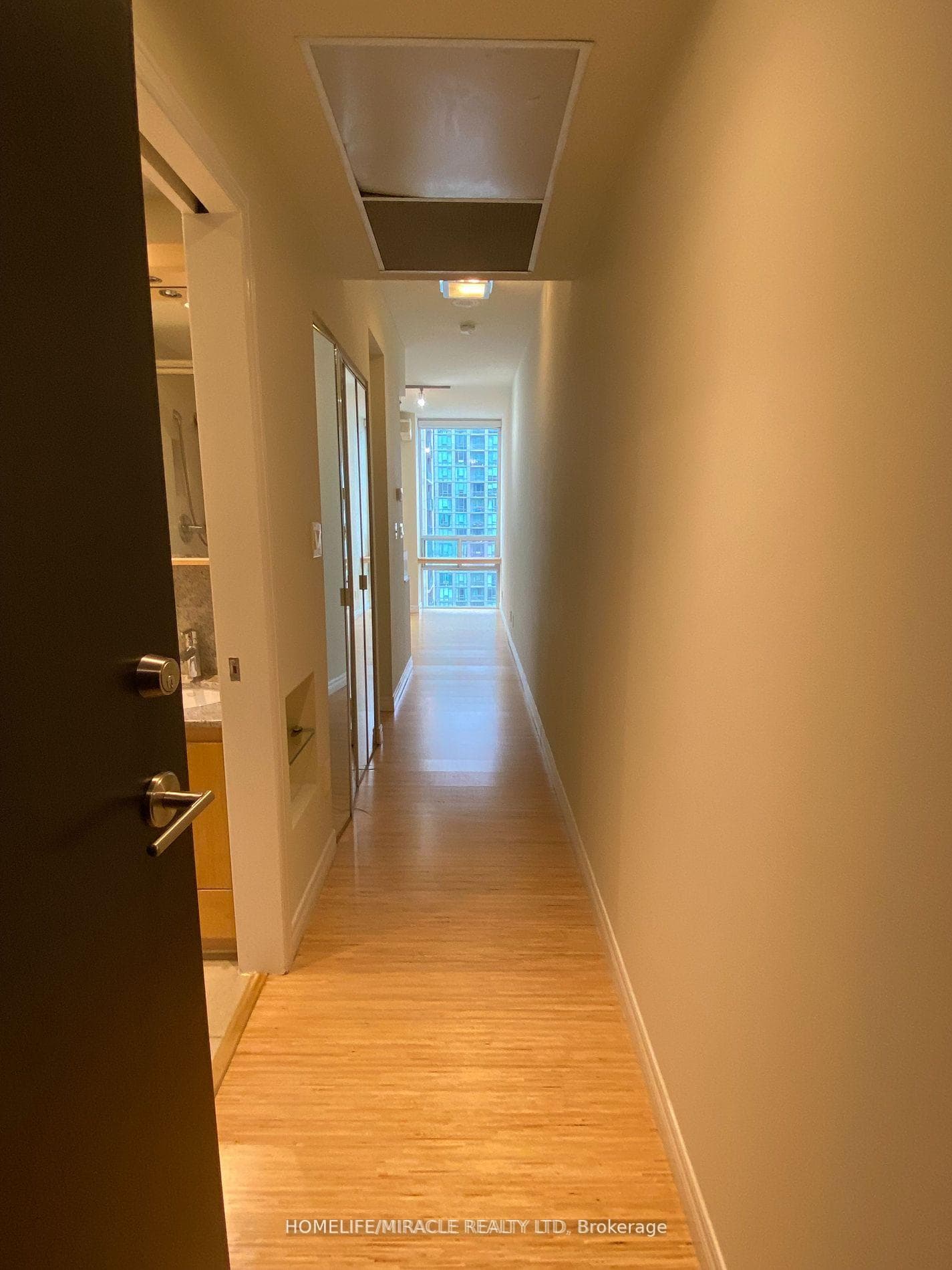 3504 Hurontario Street Unit 2606 photo 11