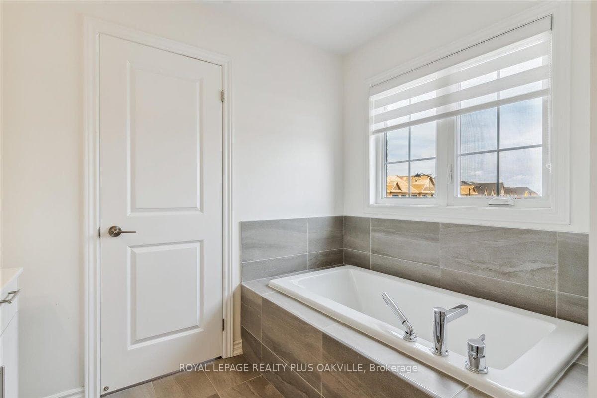 442 Bergamot Avenue photo 21