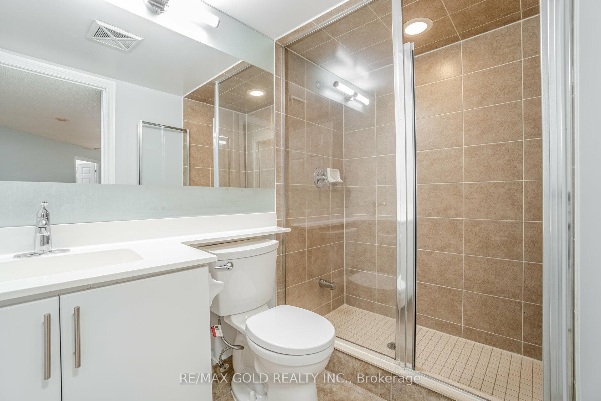 310 Burnhamthorpe Road Unit 3309 photo 12