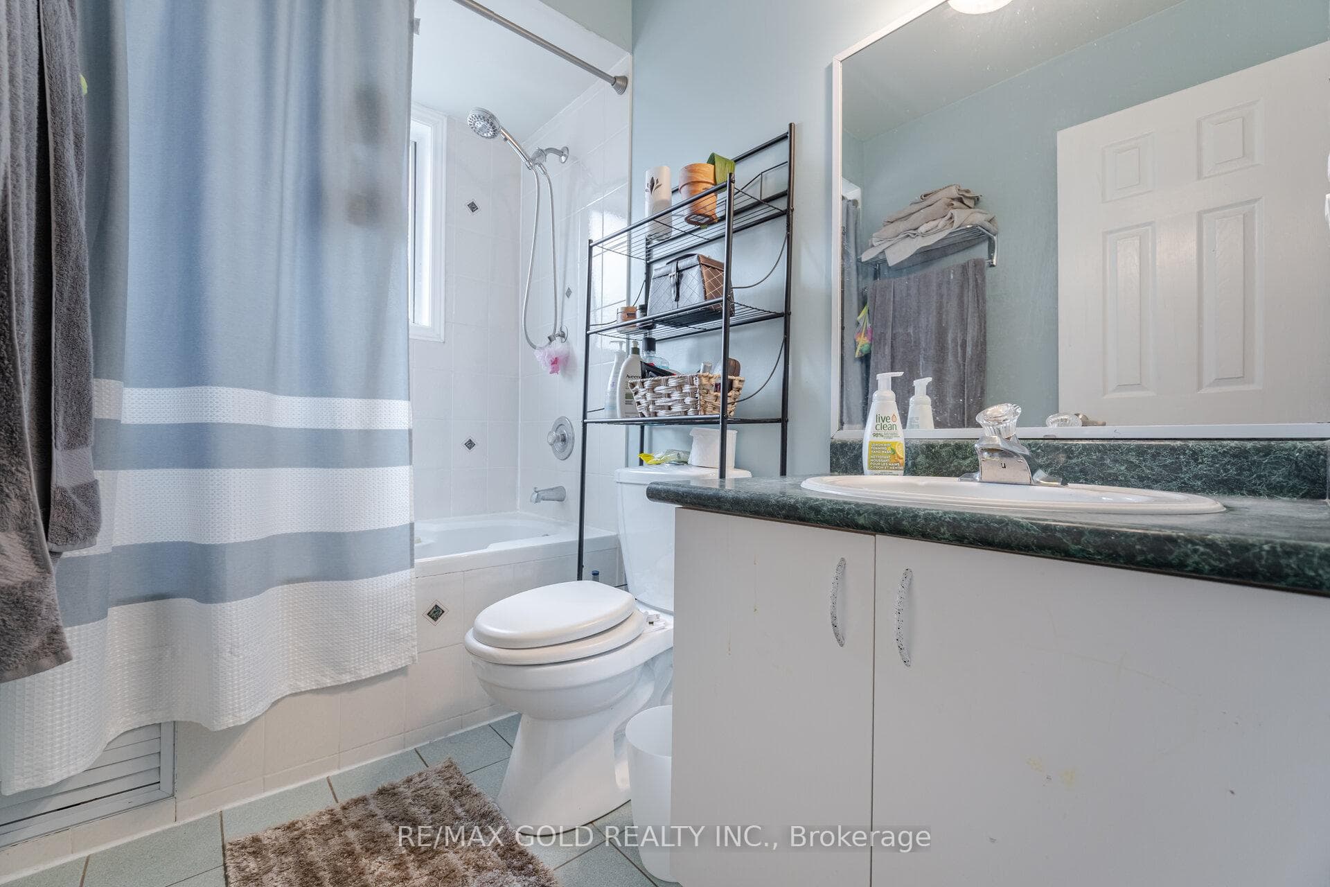 5284 Longhouse Crescent photo 12