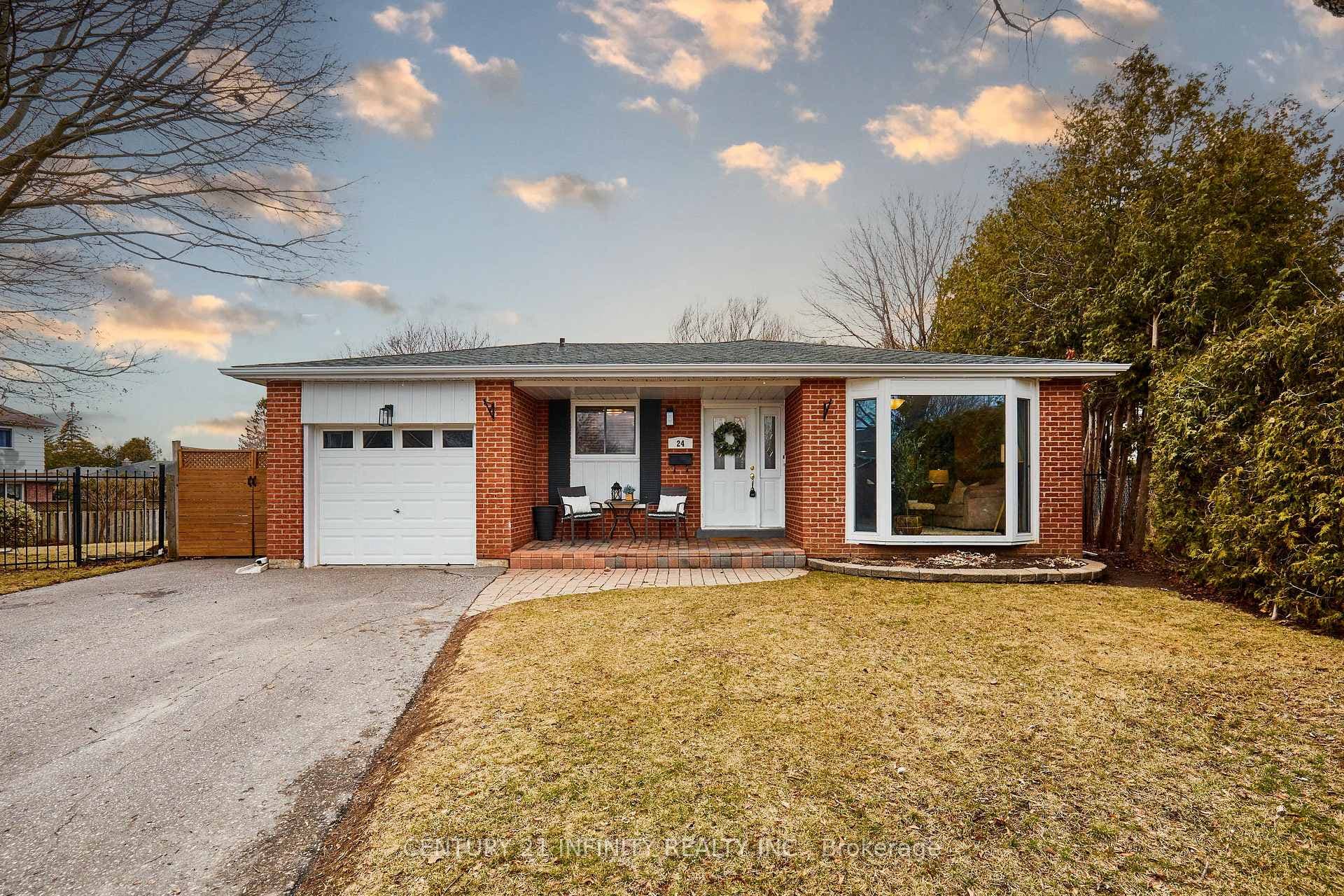 24 Kenton Court photo 2