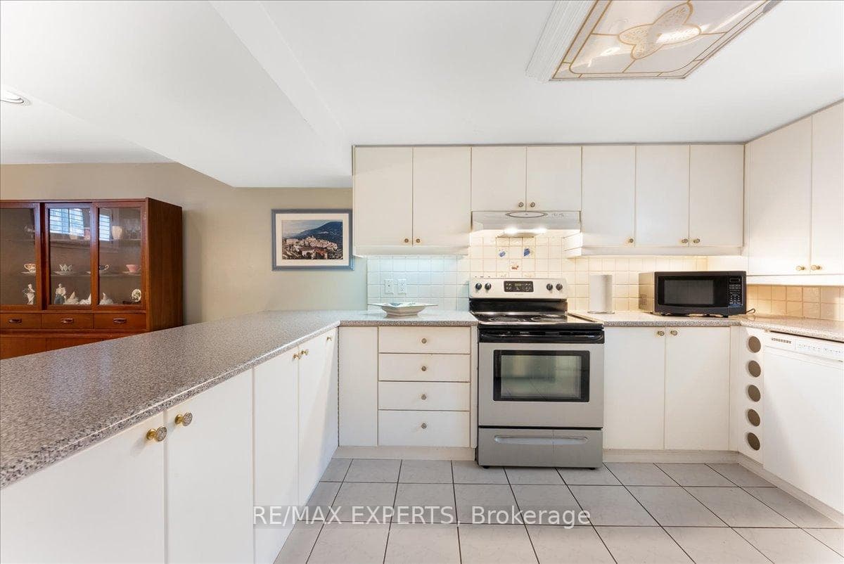 5 Del Ria Drive photo 14