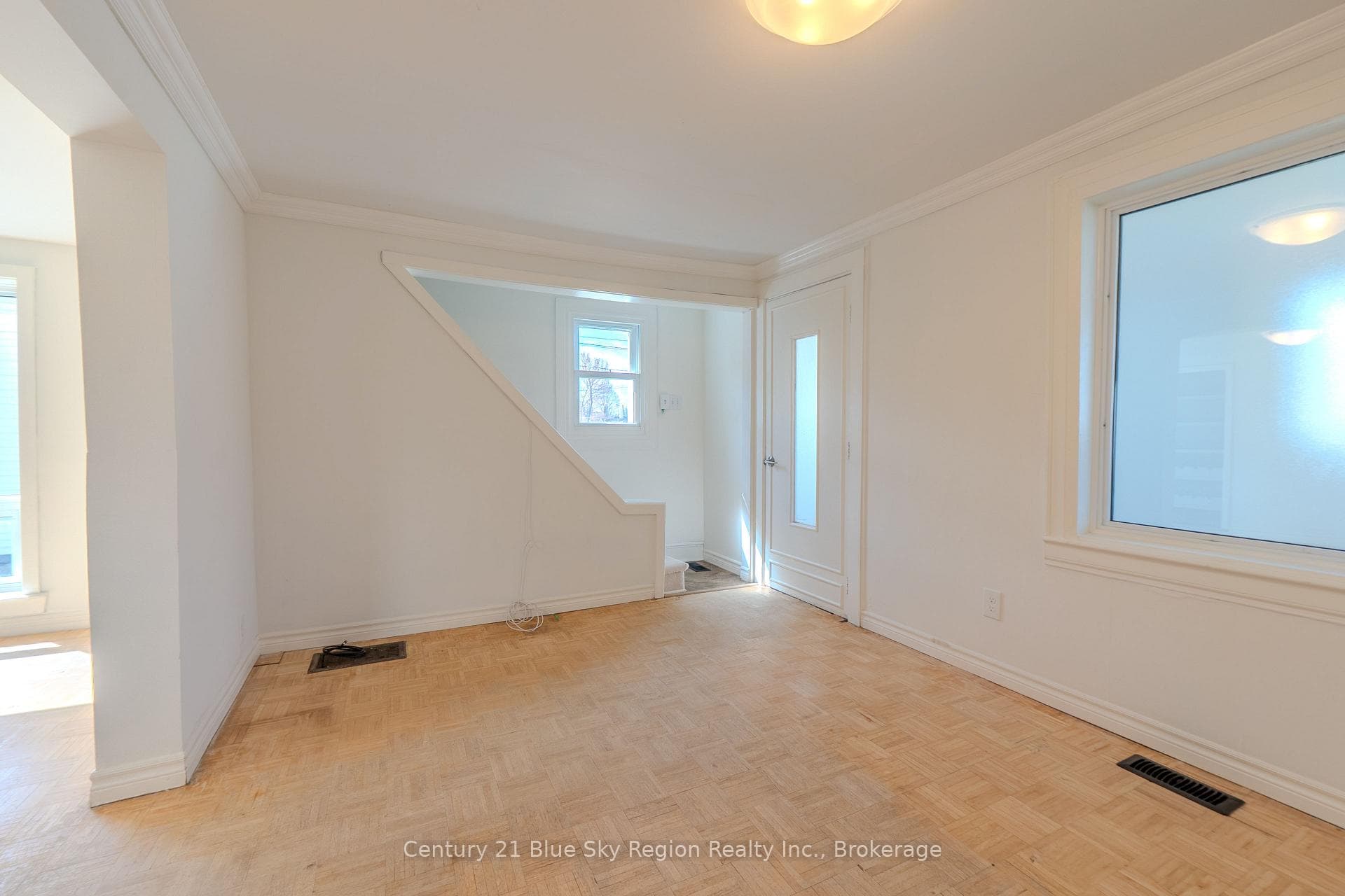 18 Pollard Avenue photo 14