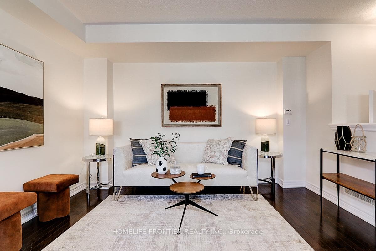 24 Tabaret Crescent photo 4