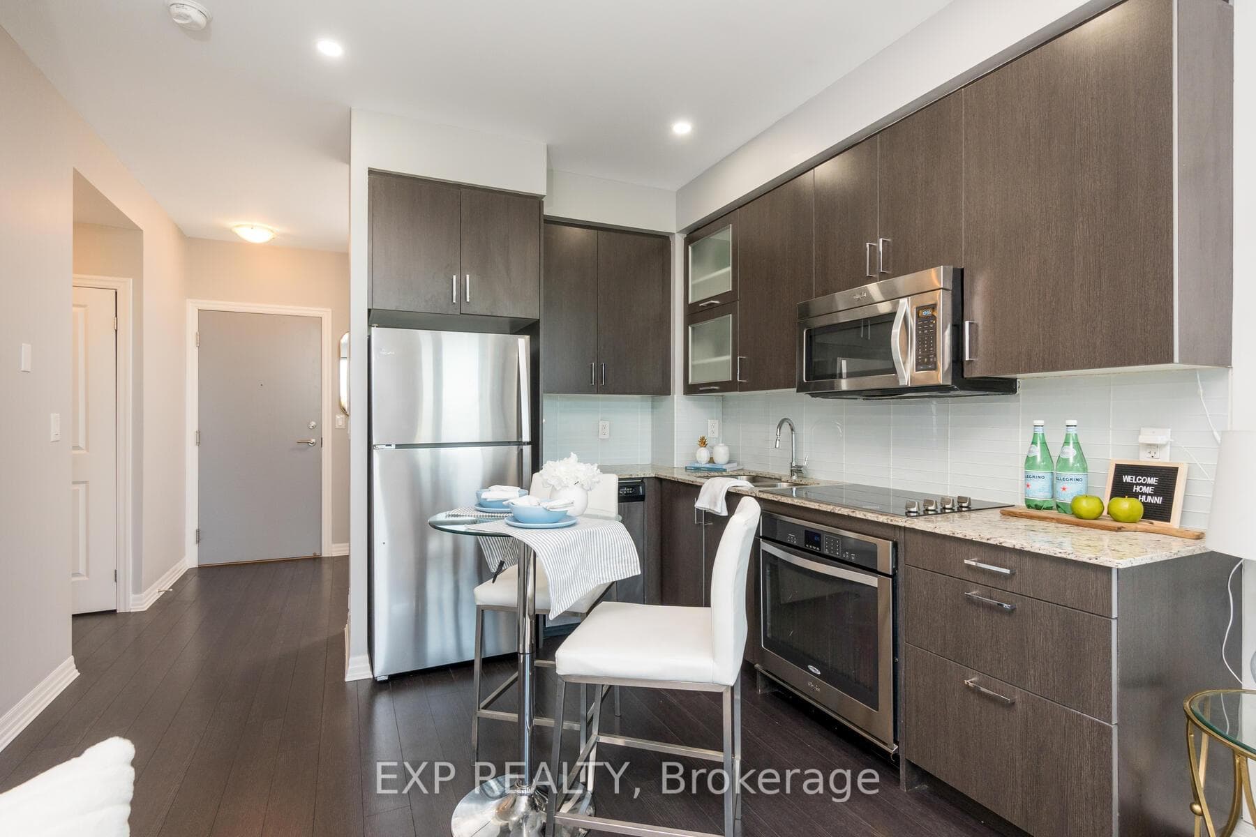 80 Esther Lorrie Drive Unit 1217 photo 4