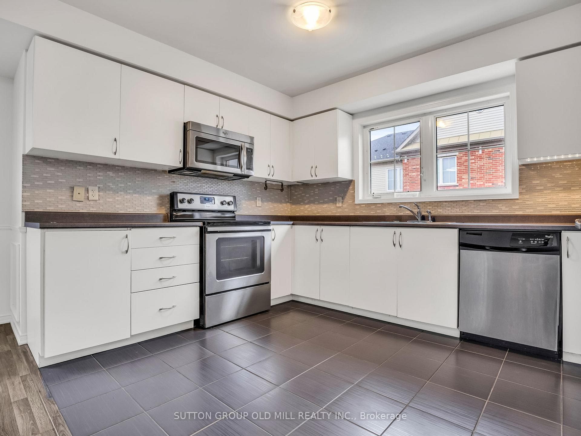 43 Hays Boulevard Unit 7 photo 8