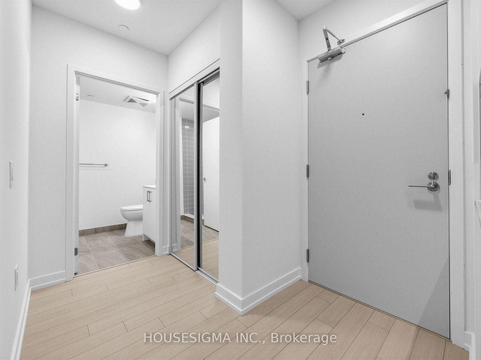 4010 Eglinton Avenue Unit 607 photo 6