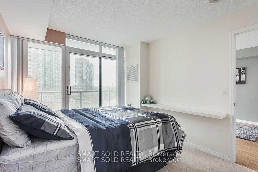 5508 Yonge Street Unit 706 photo 14