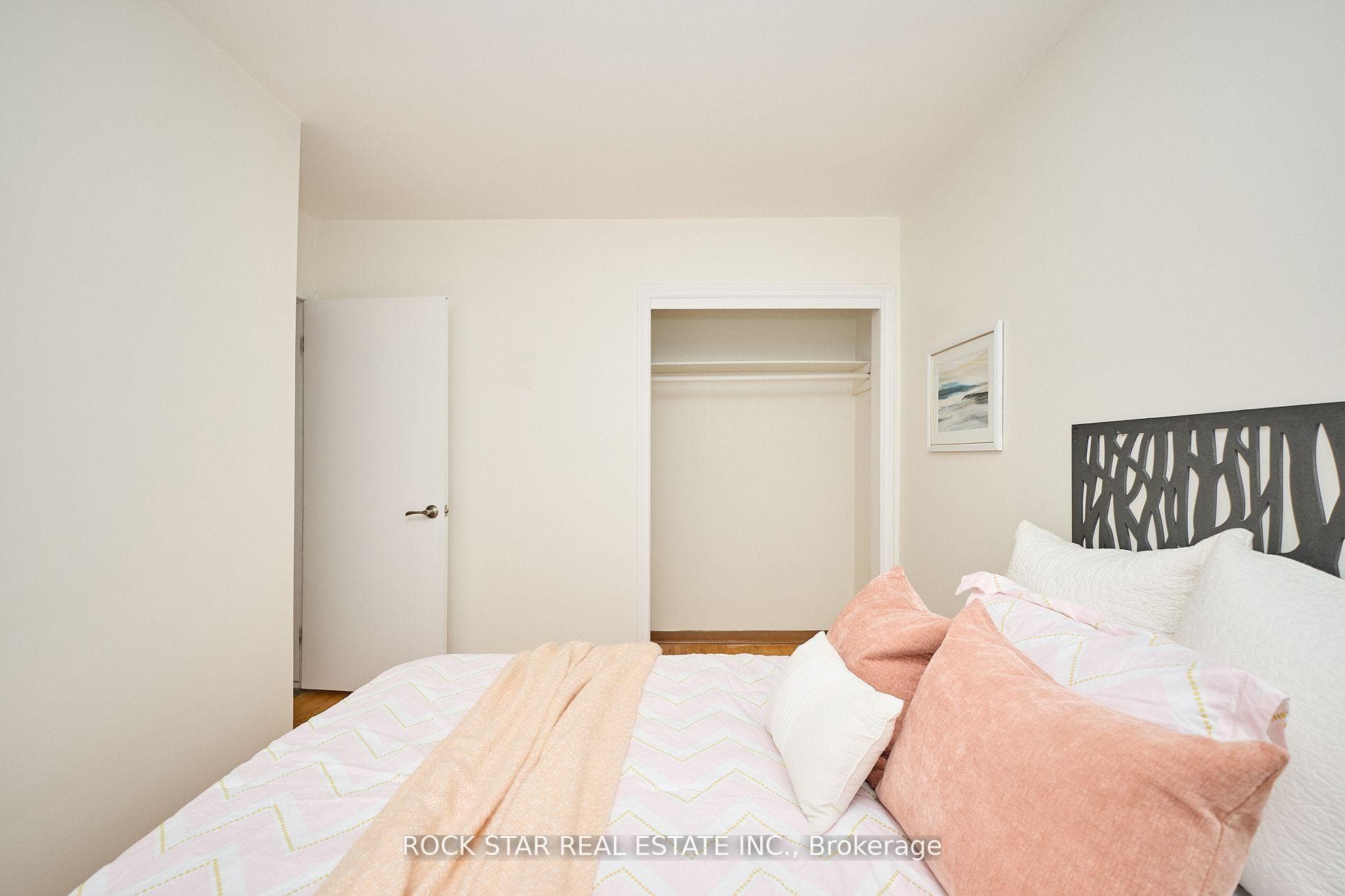 7 Joanna Drive photo 22