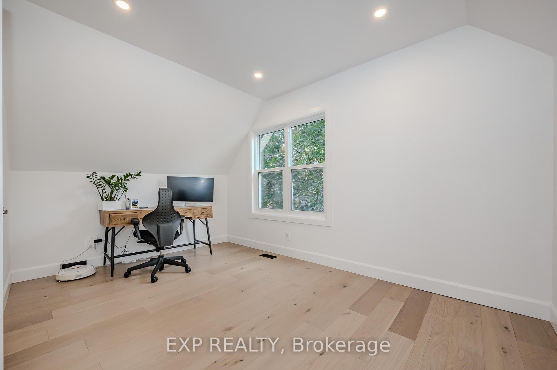 32 Hebel Place photo 22