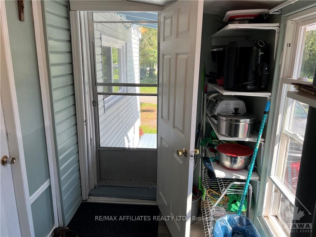26 SALMON SIDE Road Unit 117 photo 4