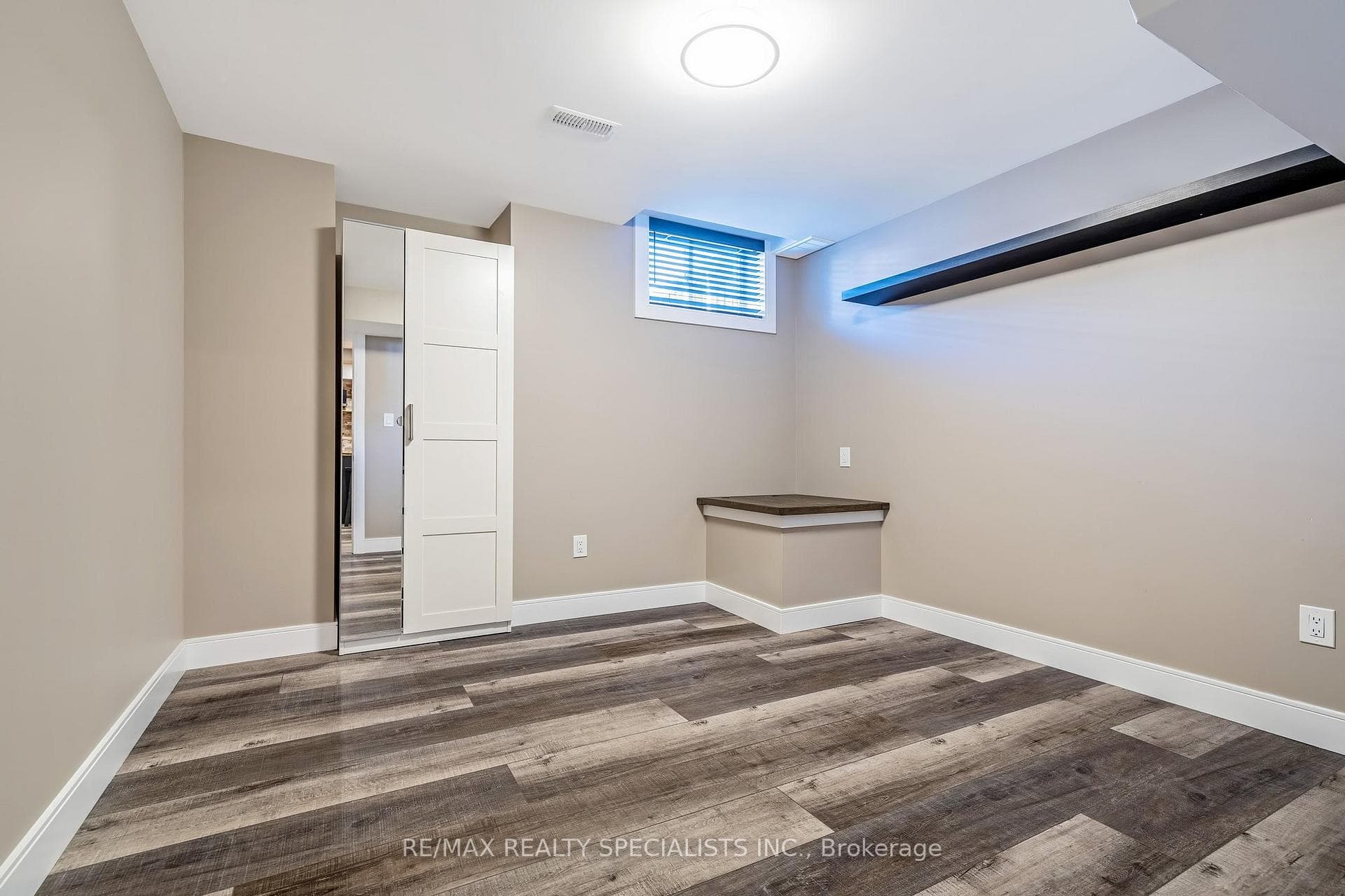 1440 Rolph Terrace photo 38