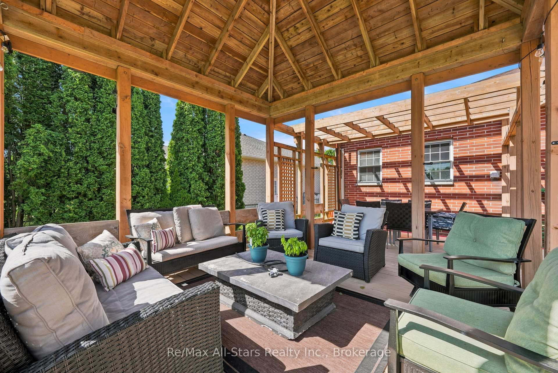 13579 Old Simcoe Road photo 35