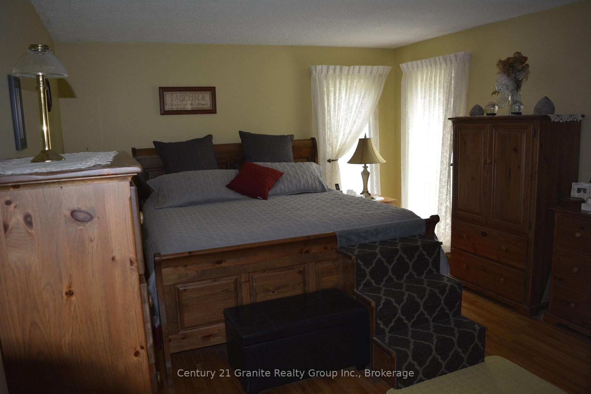 230 RIVER BEND Drive photo 8
