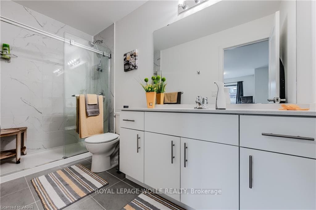 110 Fergus Avenue Unit 32 photo 27