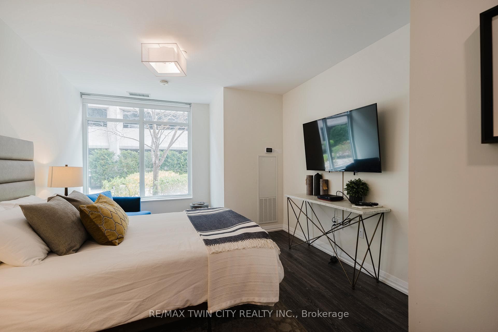 Guest Suite