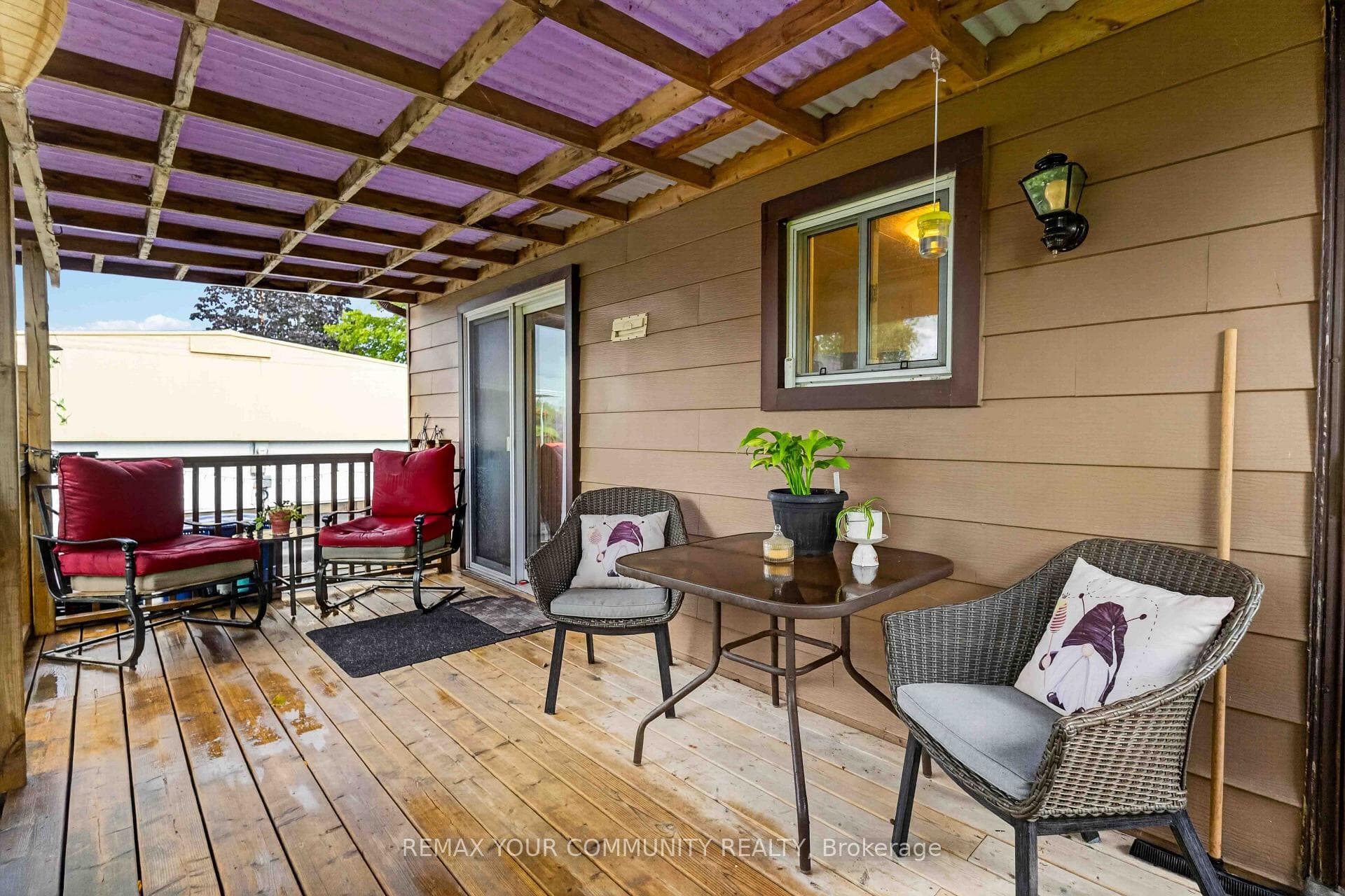 165 Roxanna Drive photo 27