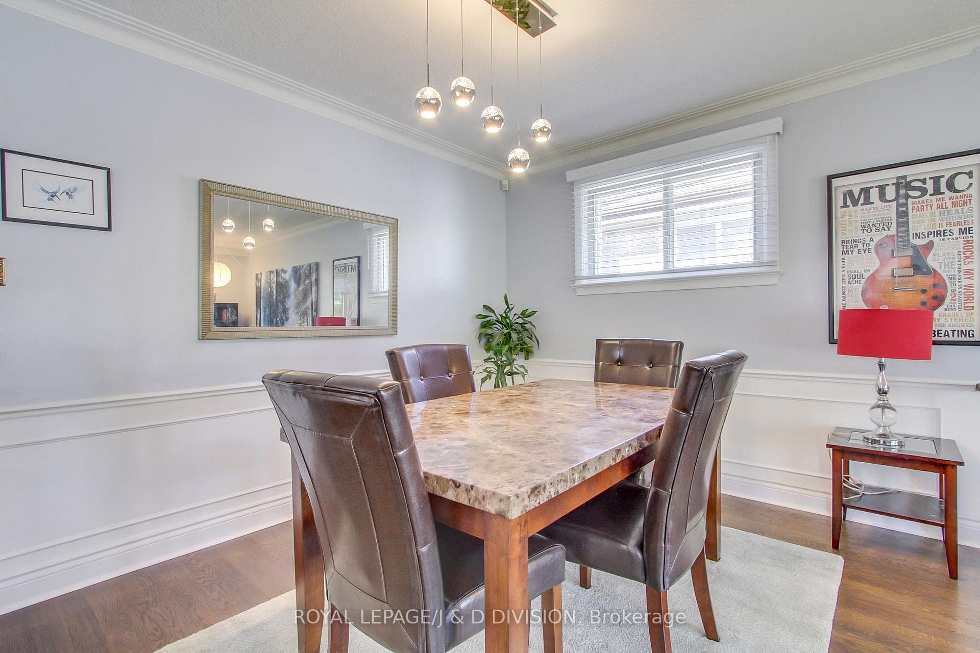 22 Dashwood Crescent photo 10