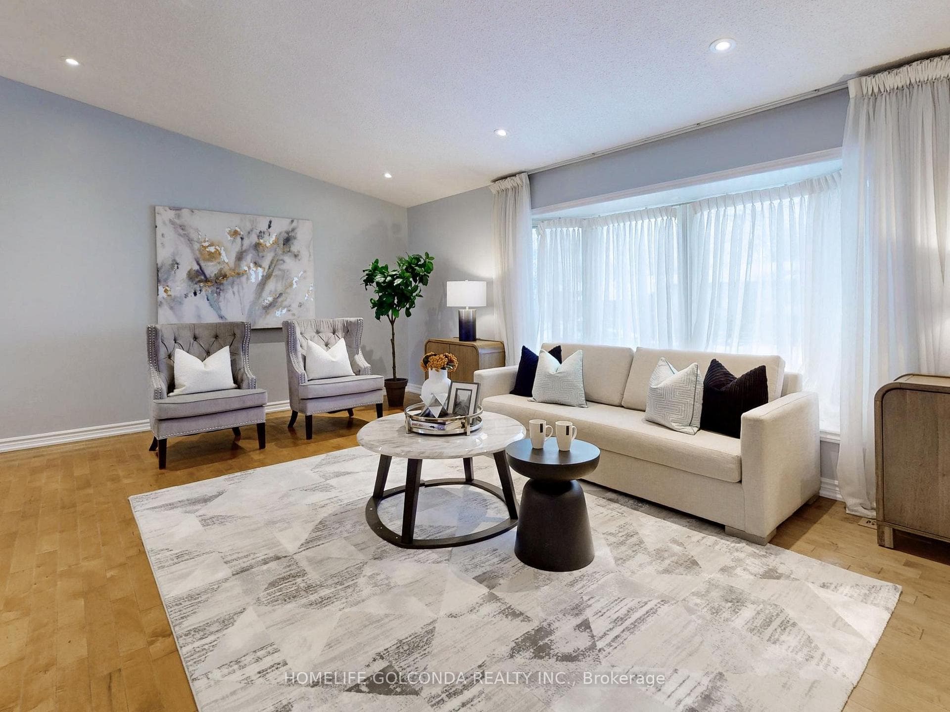 137 Ramona Boulevard photo 13