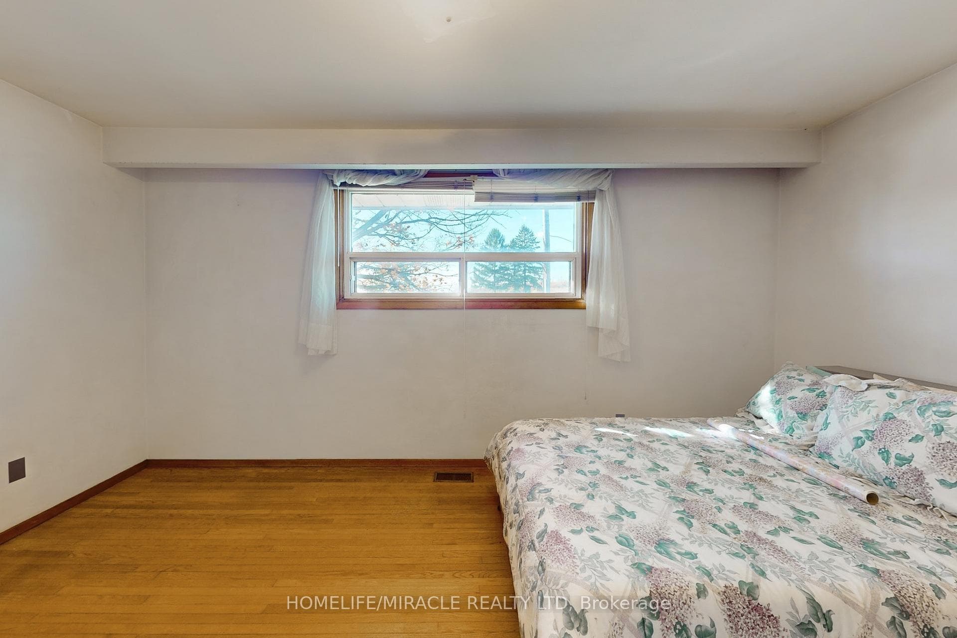 1363 Park Rd S Road photo 21