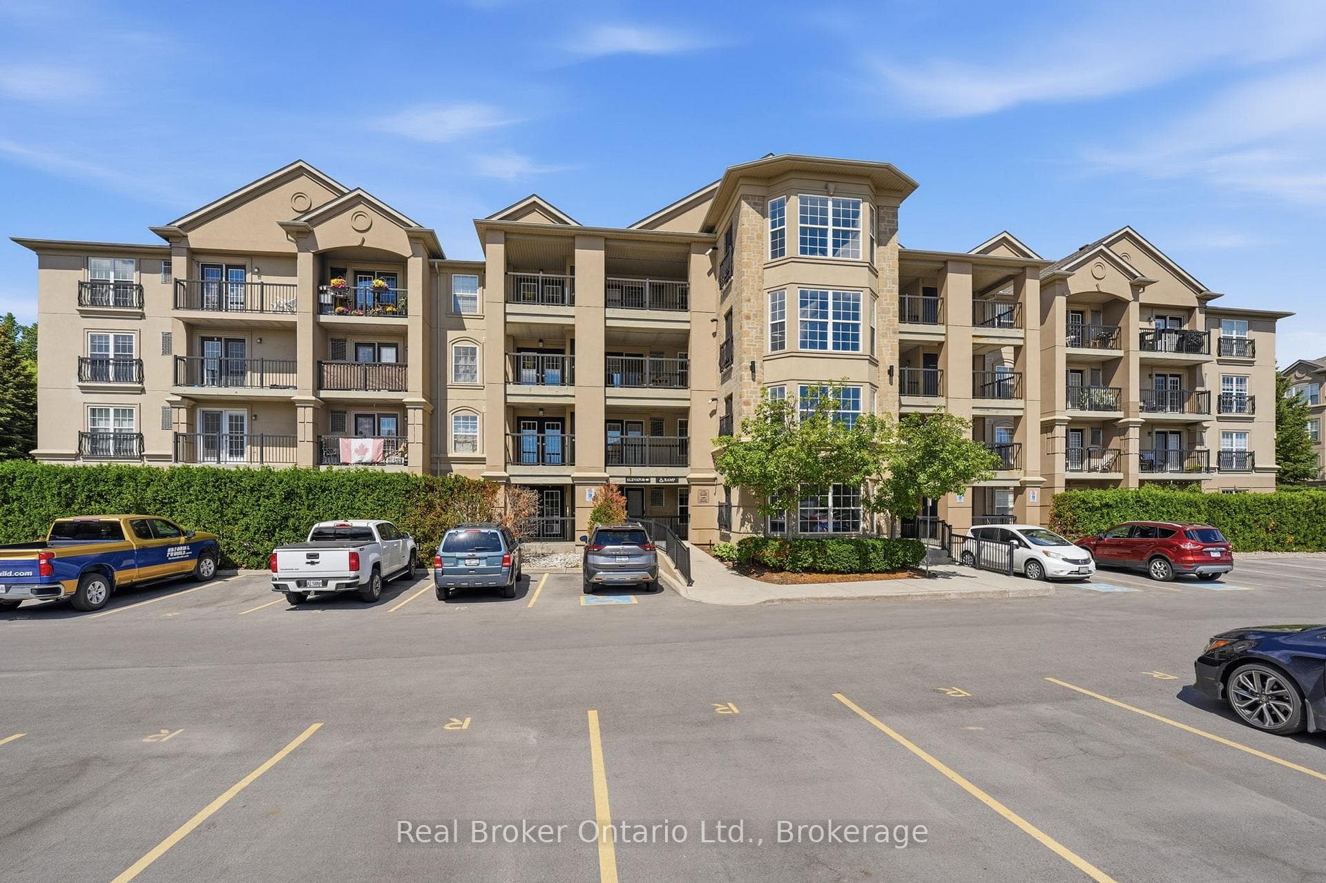 2065 Appleby Line Unit 205 photo 2