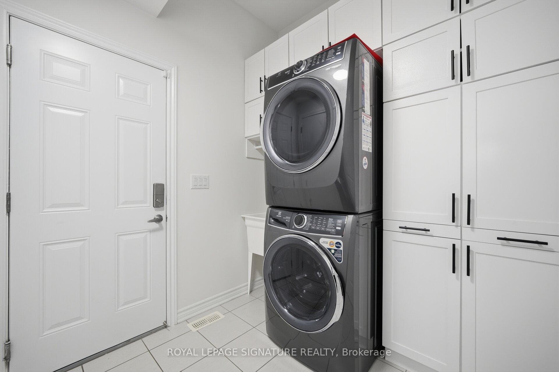 60 Lofthouse Drive photo 24