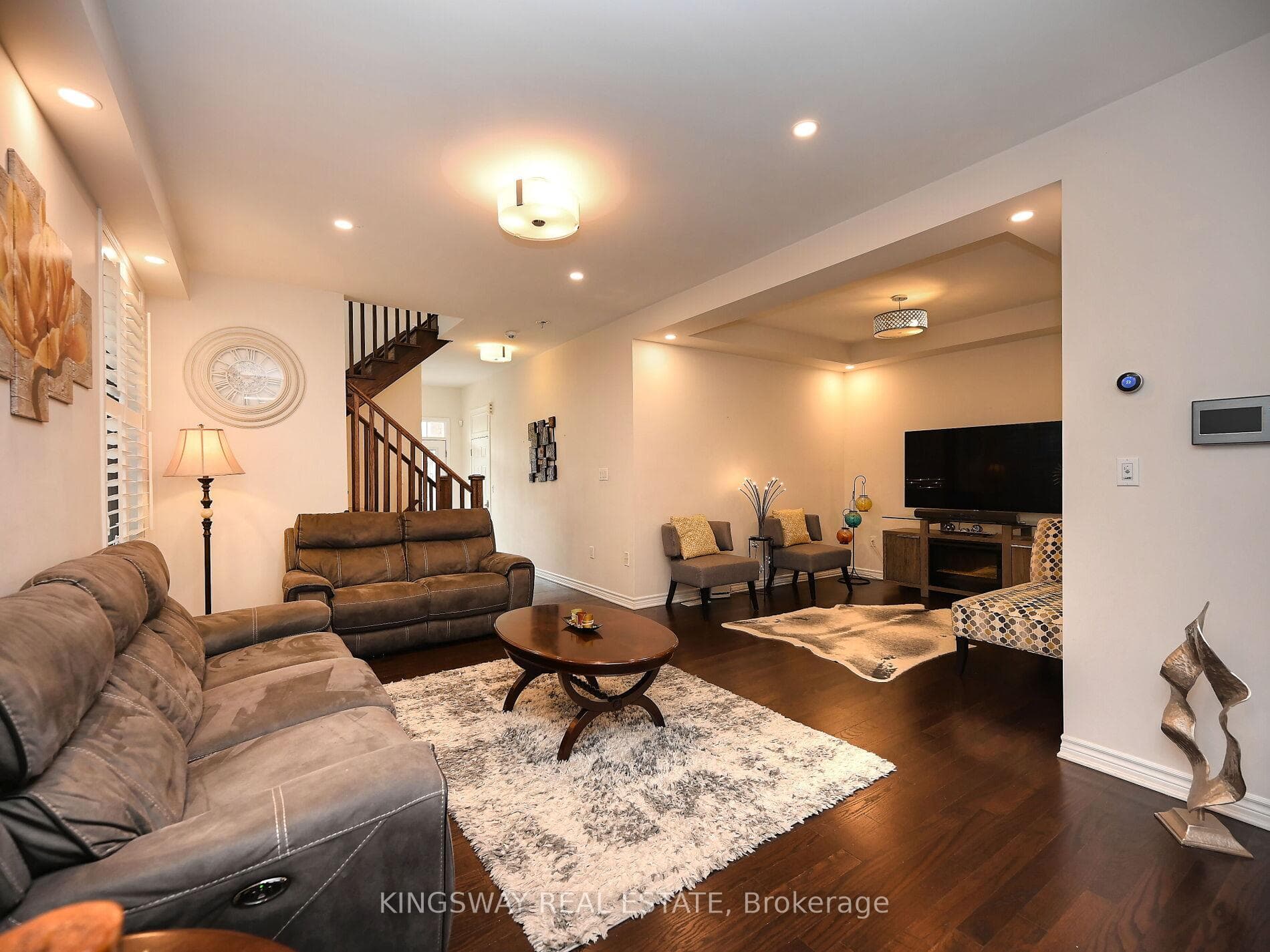 620 LANGHOLM Street photo 8