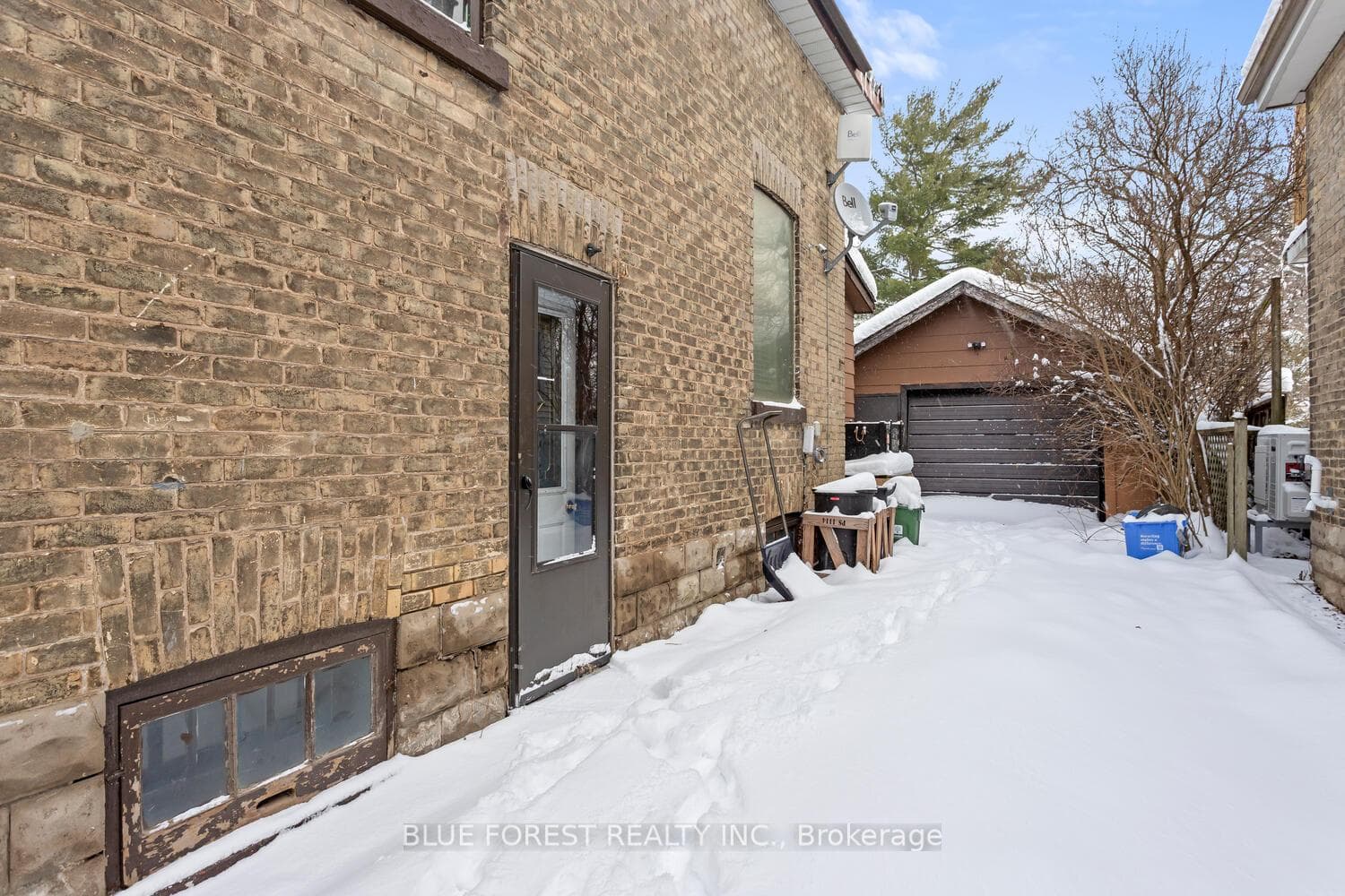 392 Spruce Street photo 43