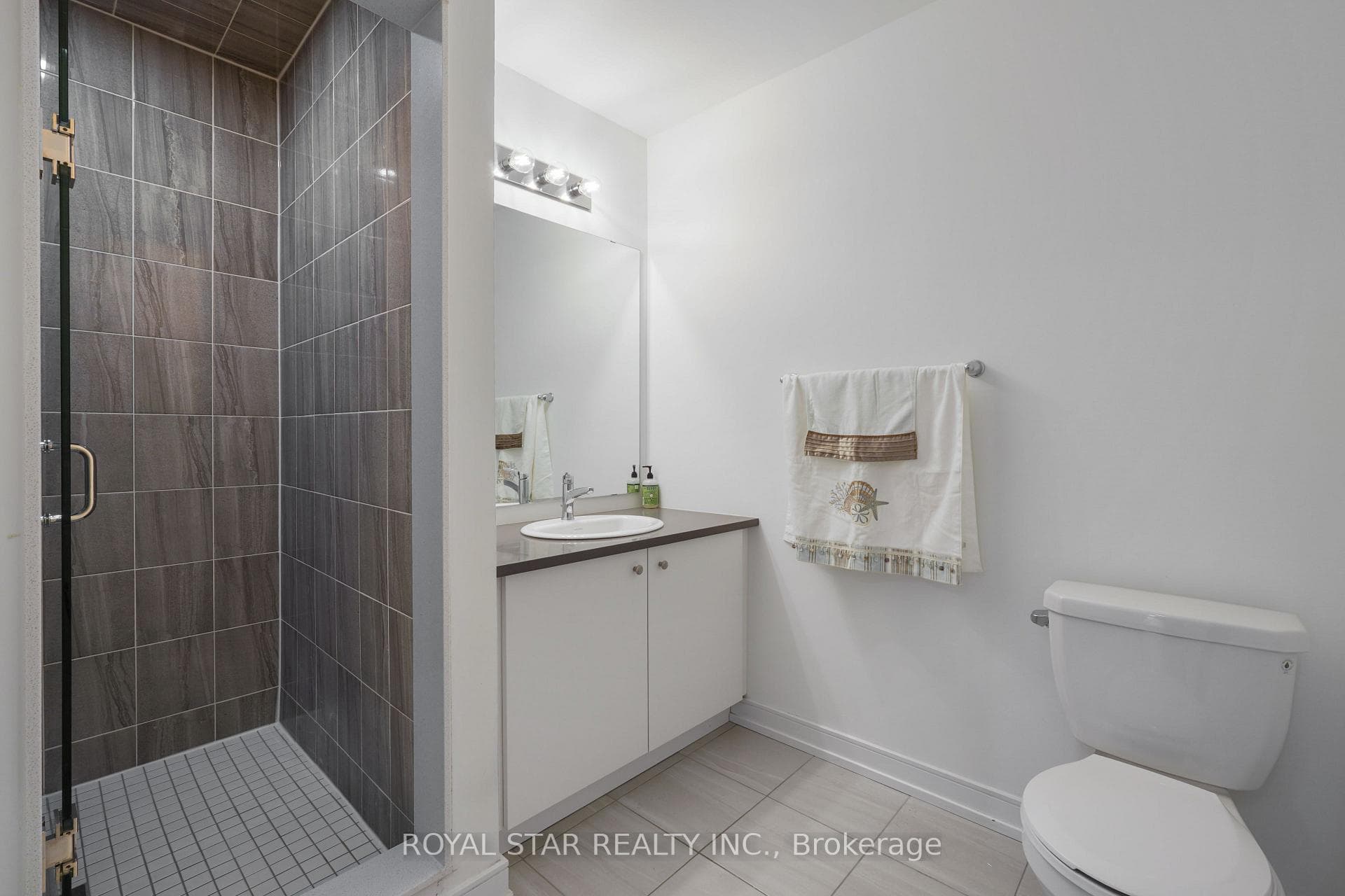 13 Red Maple Lane photo 23