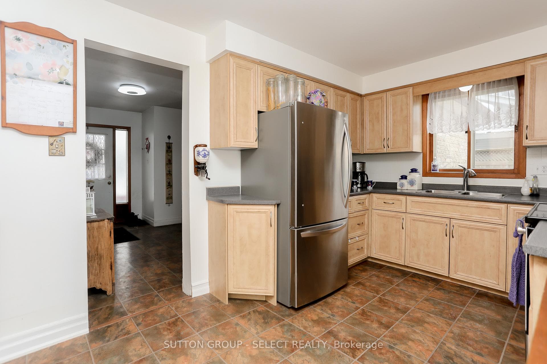 39 ARCHER Crescent photo 10