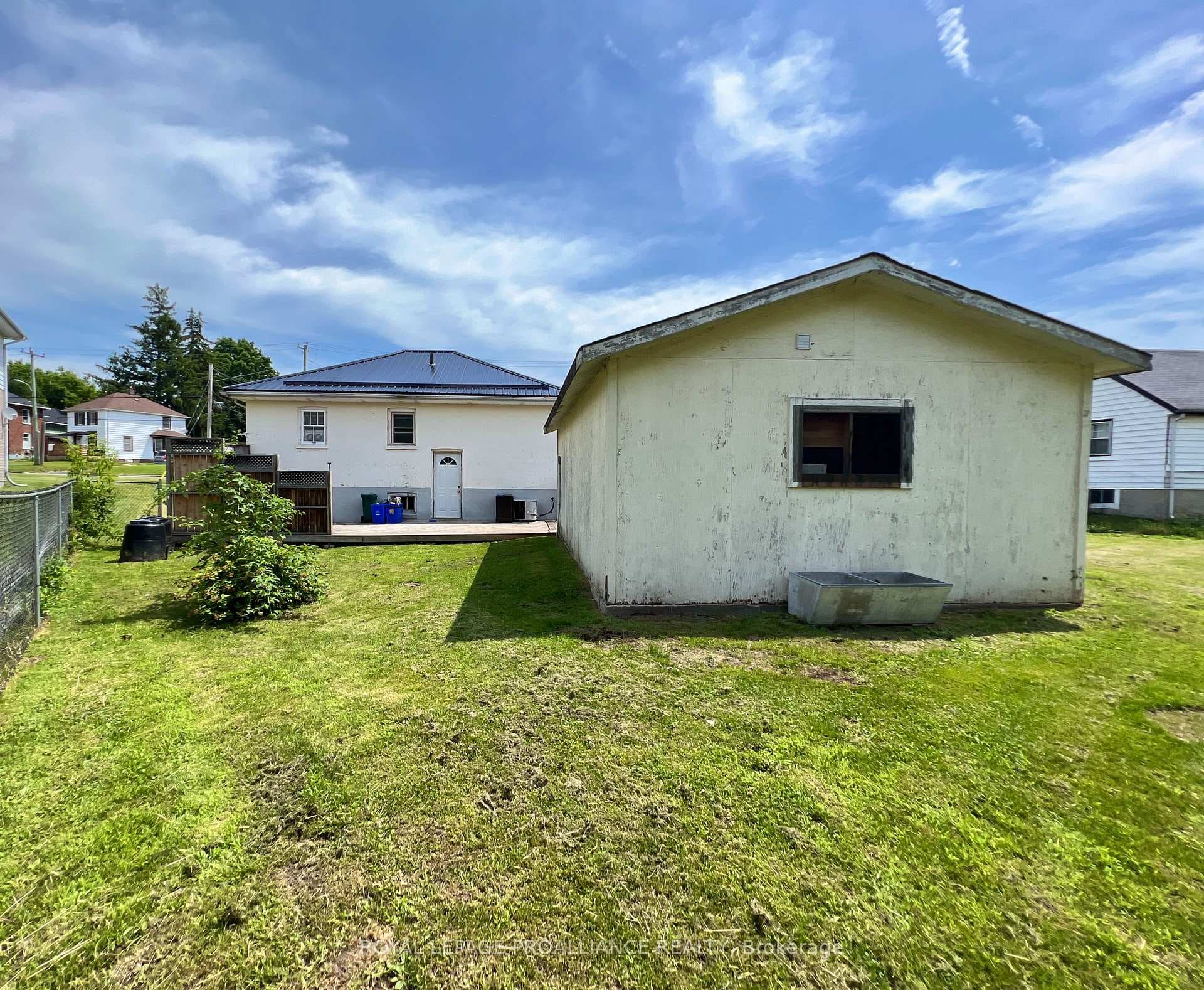 126 Sidney Street photo 24