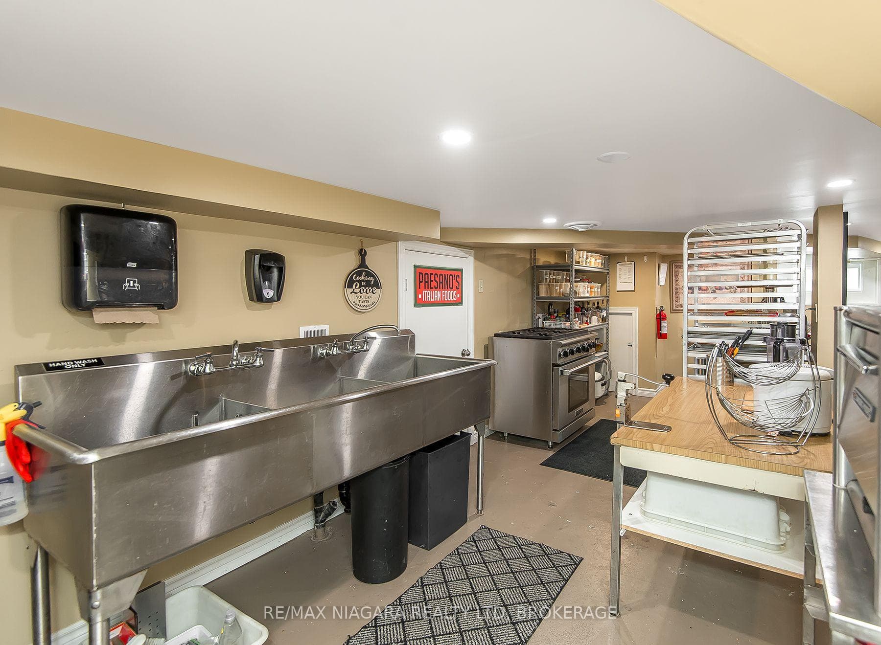 SINK NOT INCLUDED