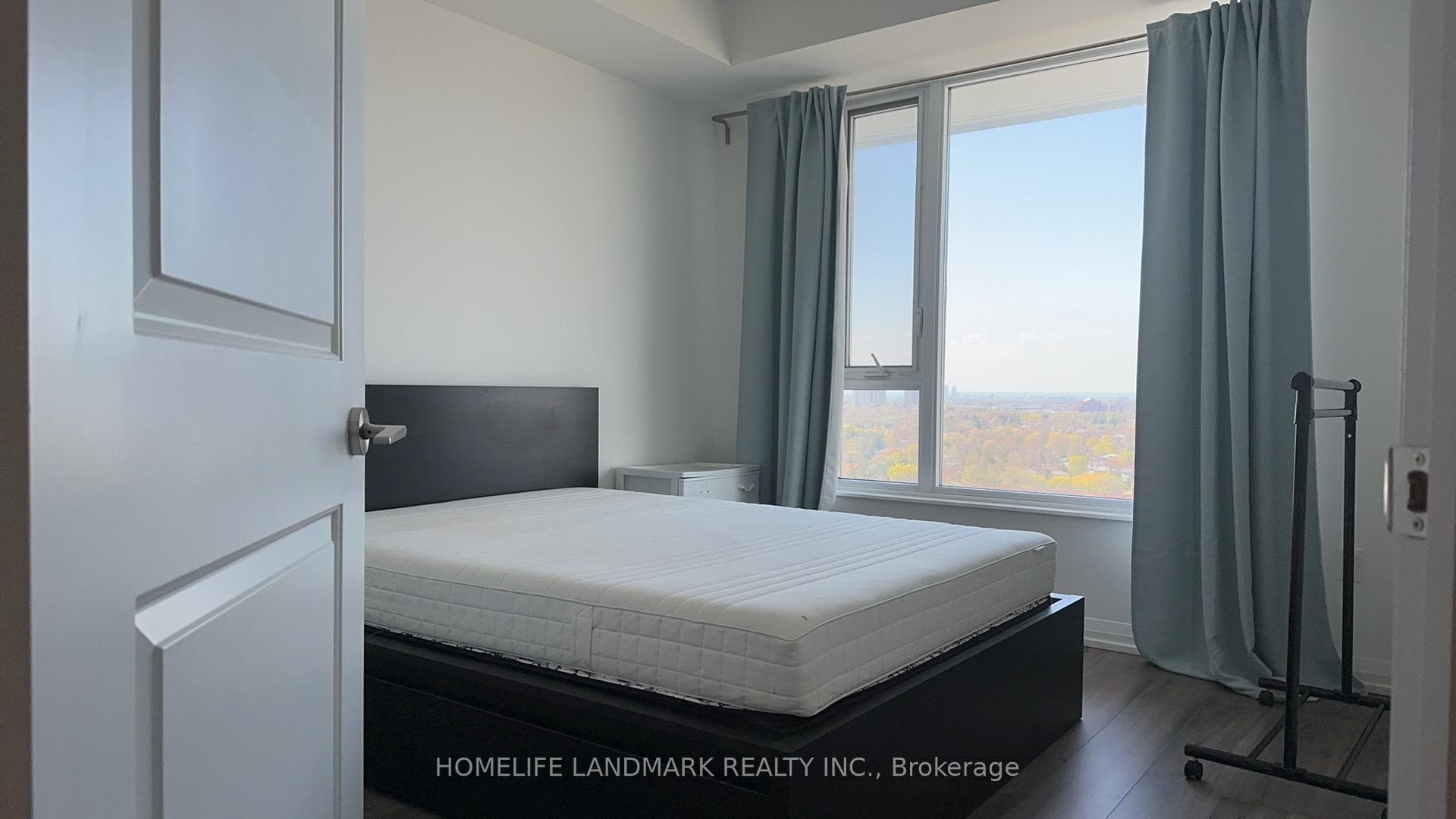 50 Ann O'reilly Road Unit 1712 photo 16