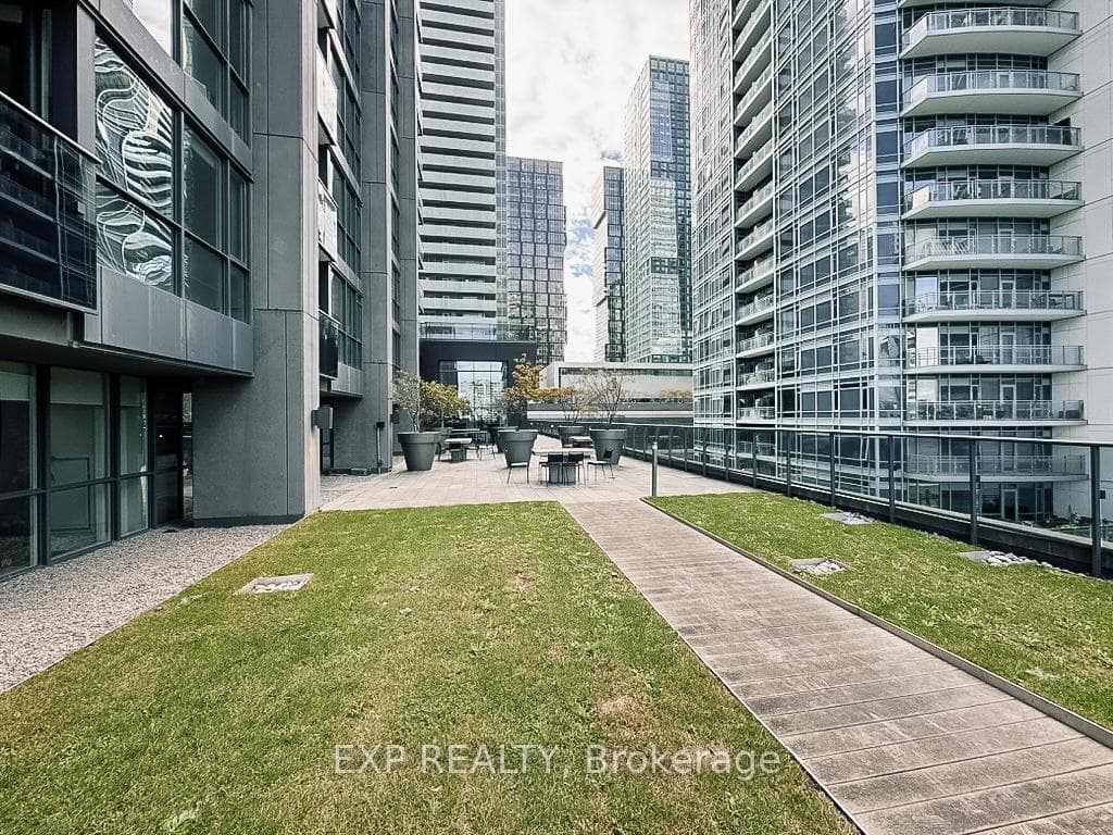 295 Adelaide Street Unit 2410 photo 10