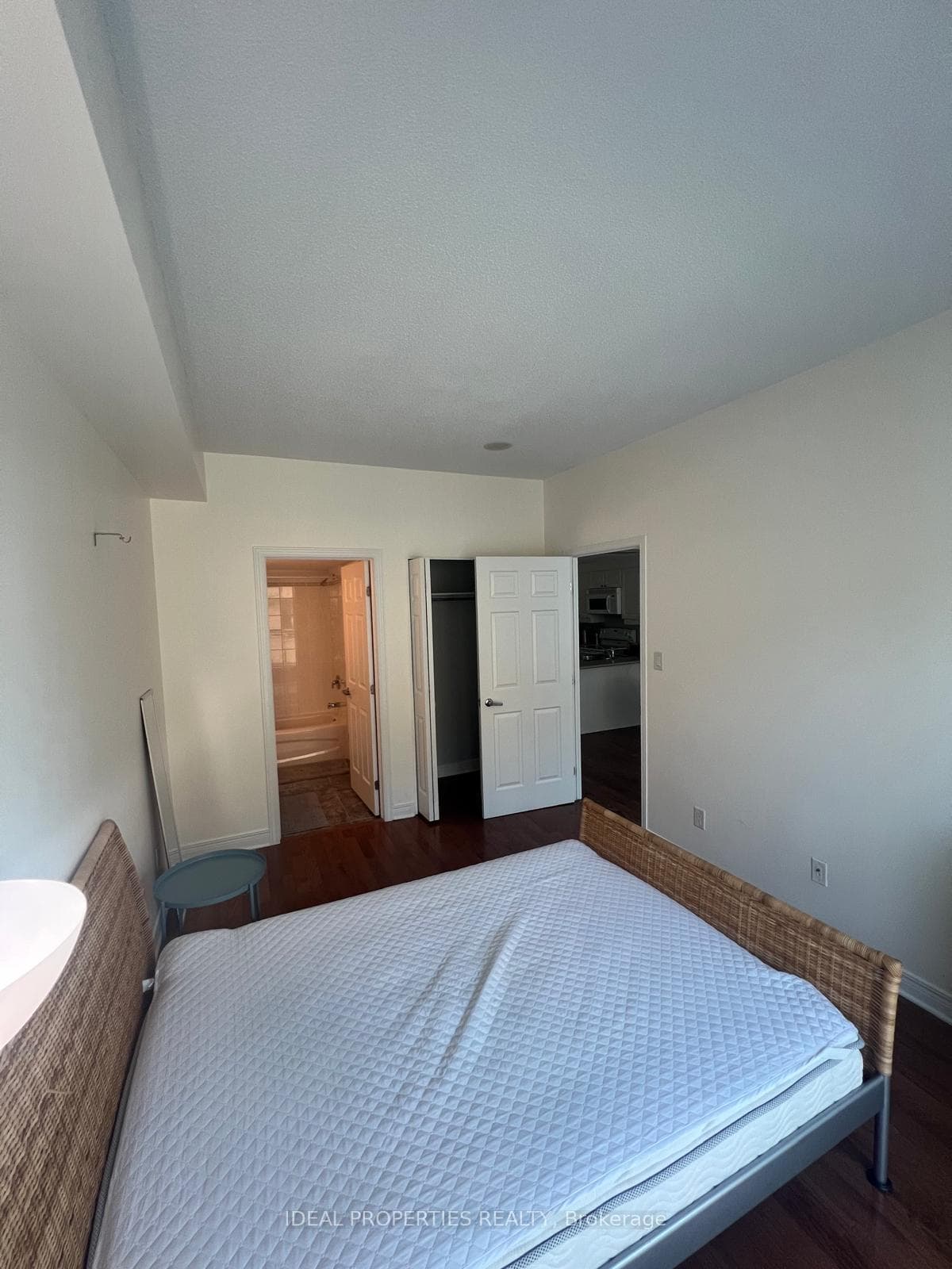 134 York Street Unit 207 photo 12