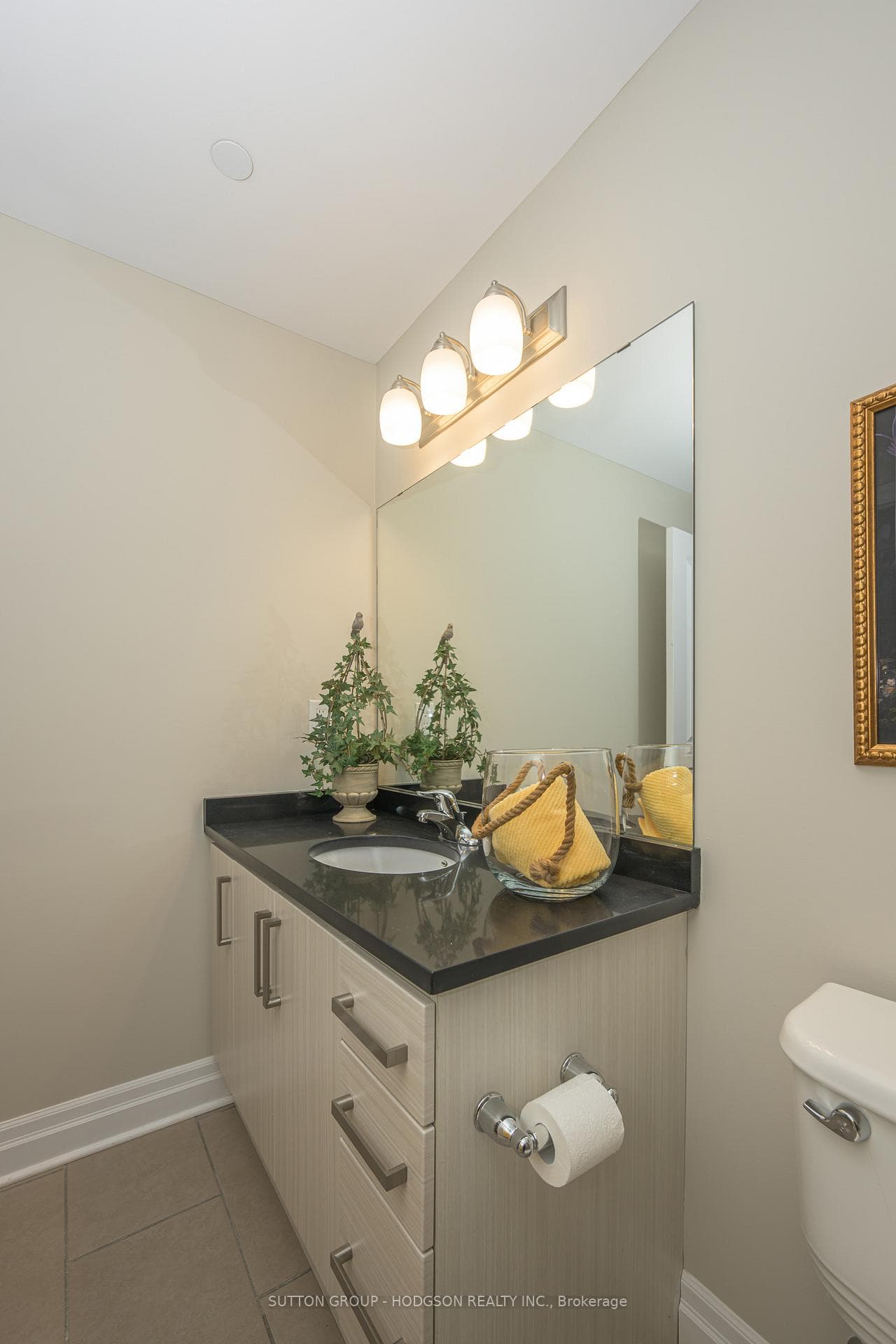 89 Ridout Street Unit 406 photo 19