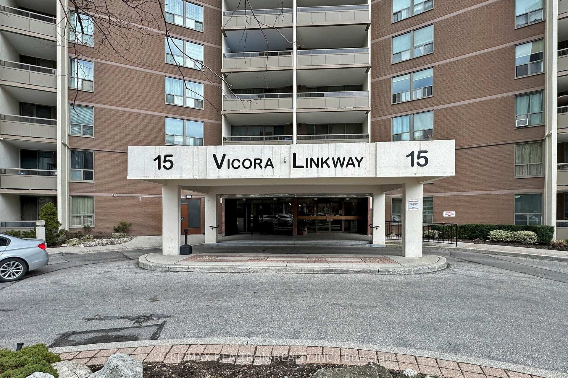 15 Vicora Link Way Unit 606 photo 3