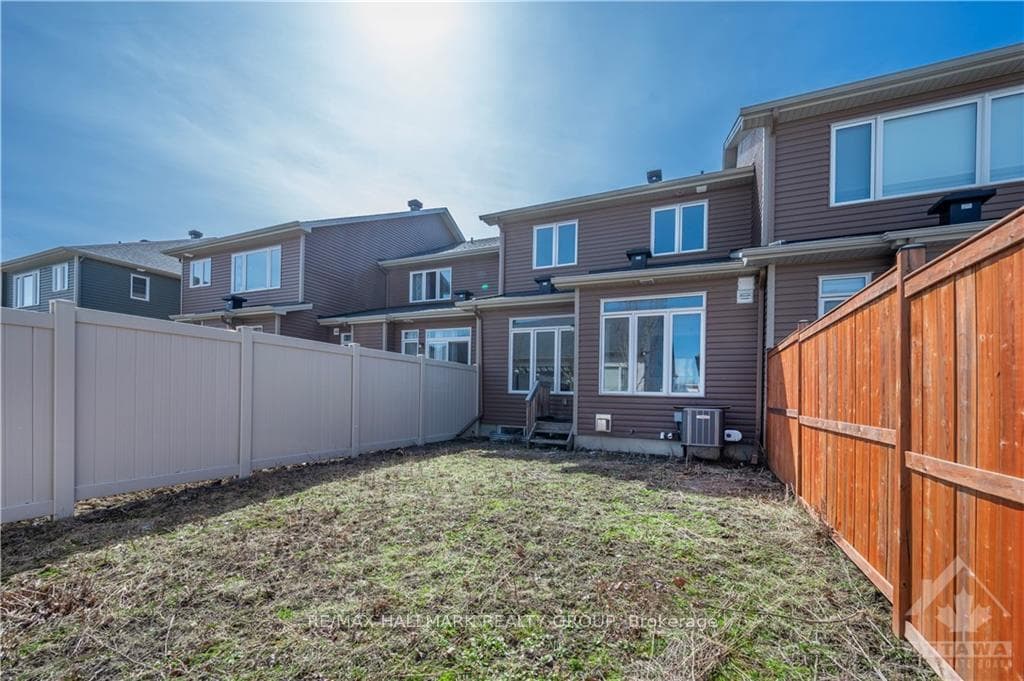 220 GOSSAMER Street photo 25