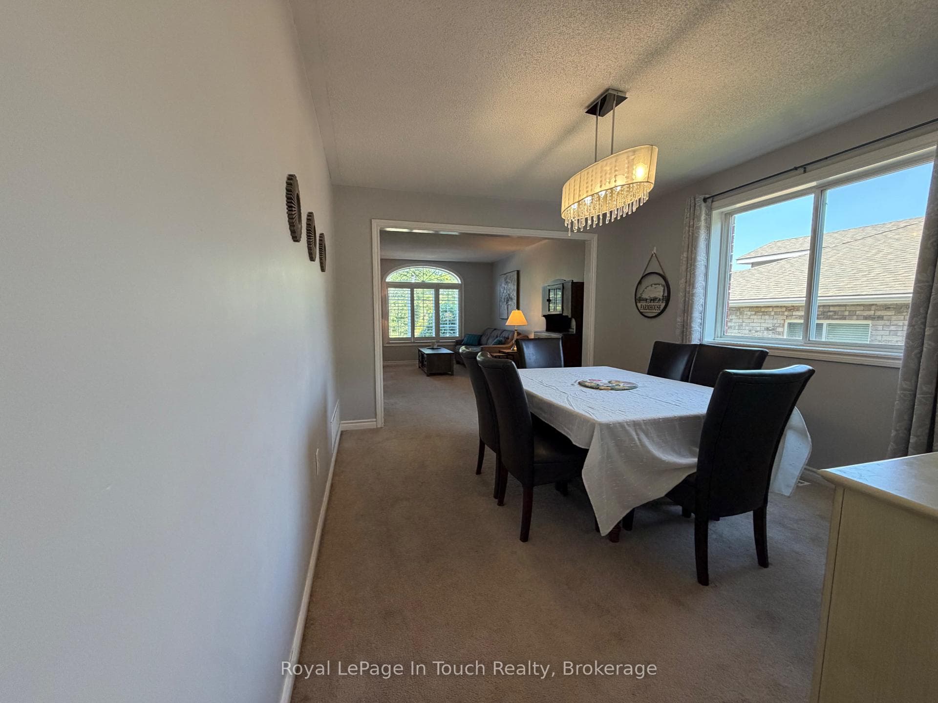384 Keller Drive photo 4