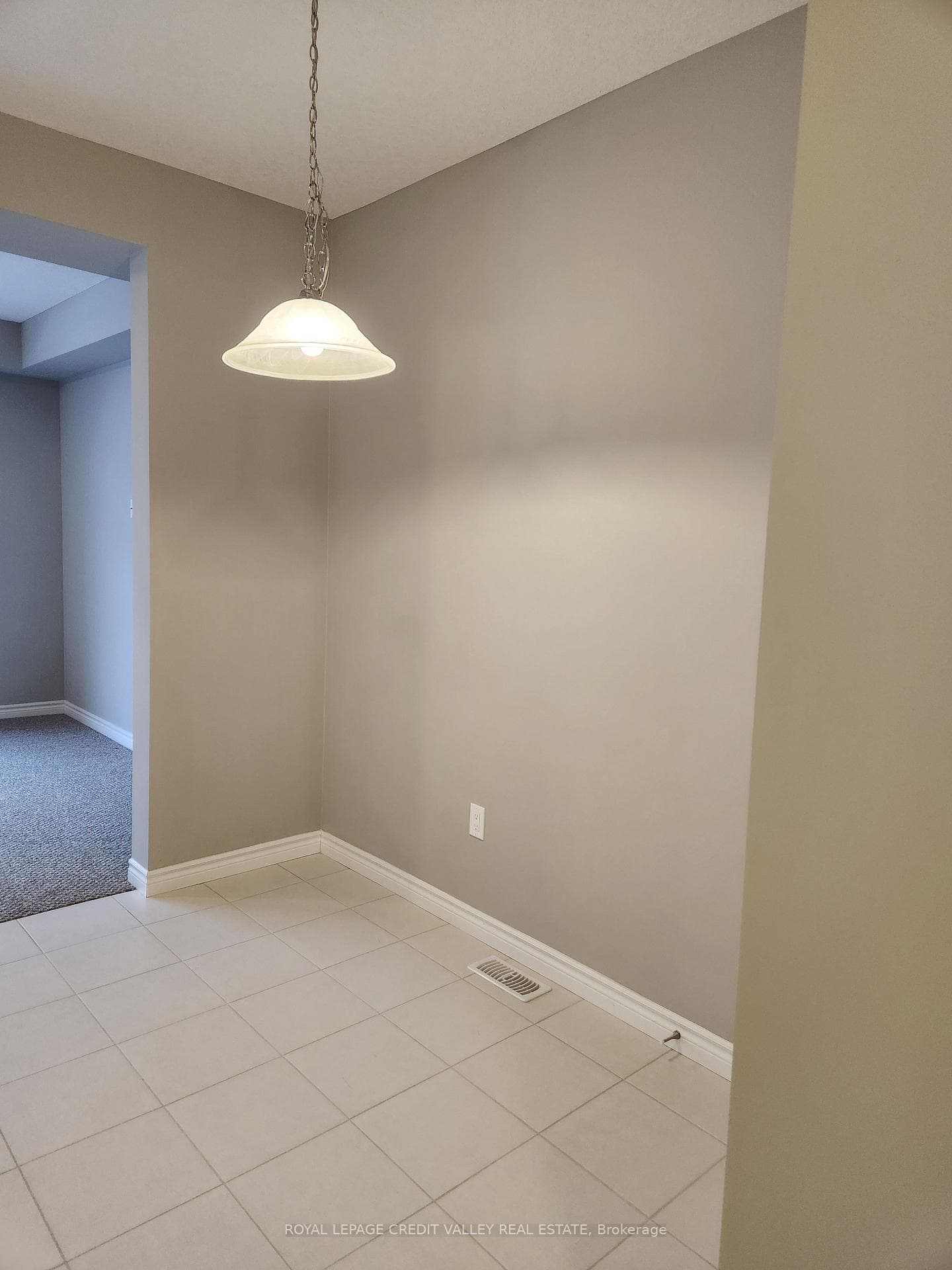 1022 Wright Drive photo 6
