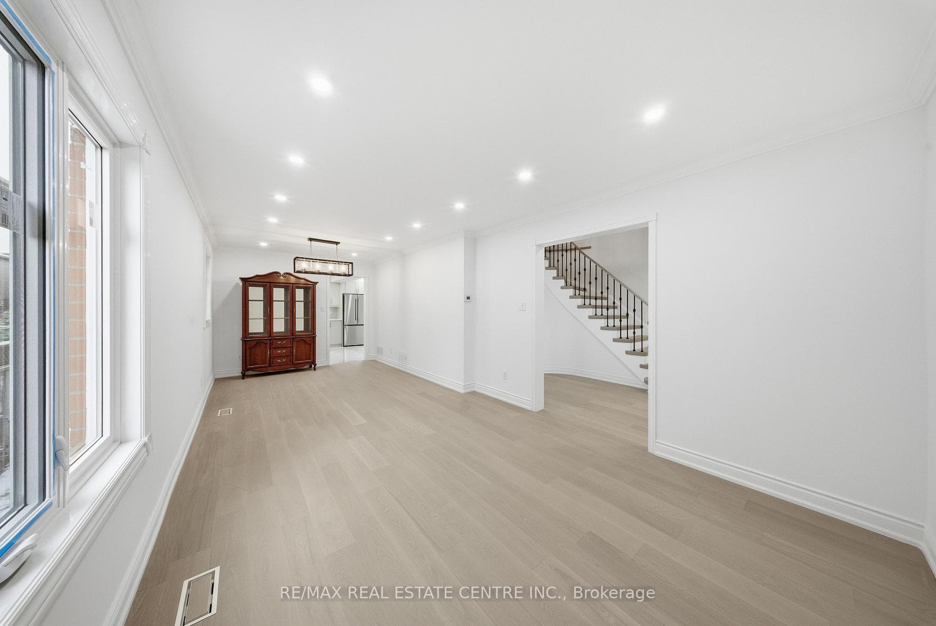 3316 Lady Slipper Court photo 10