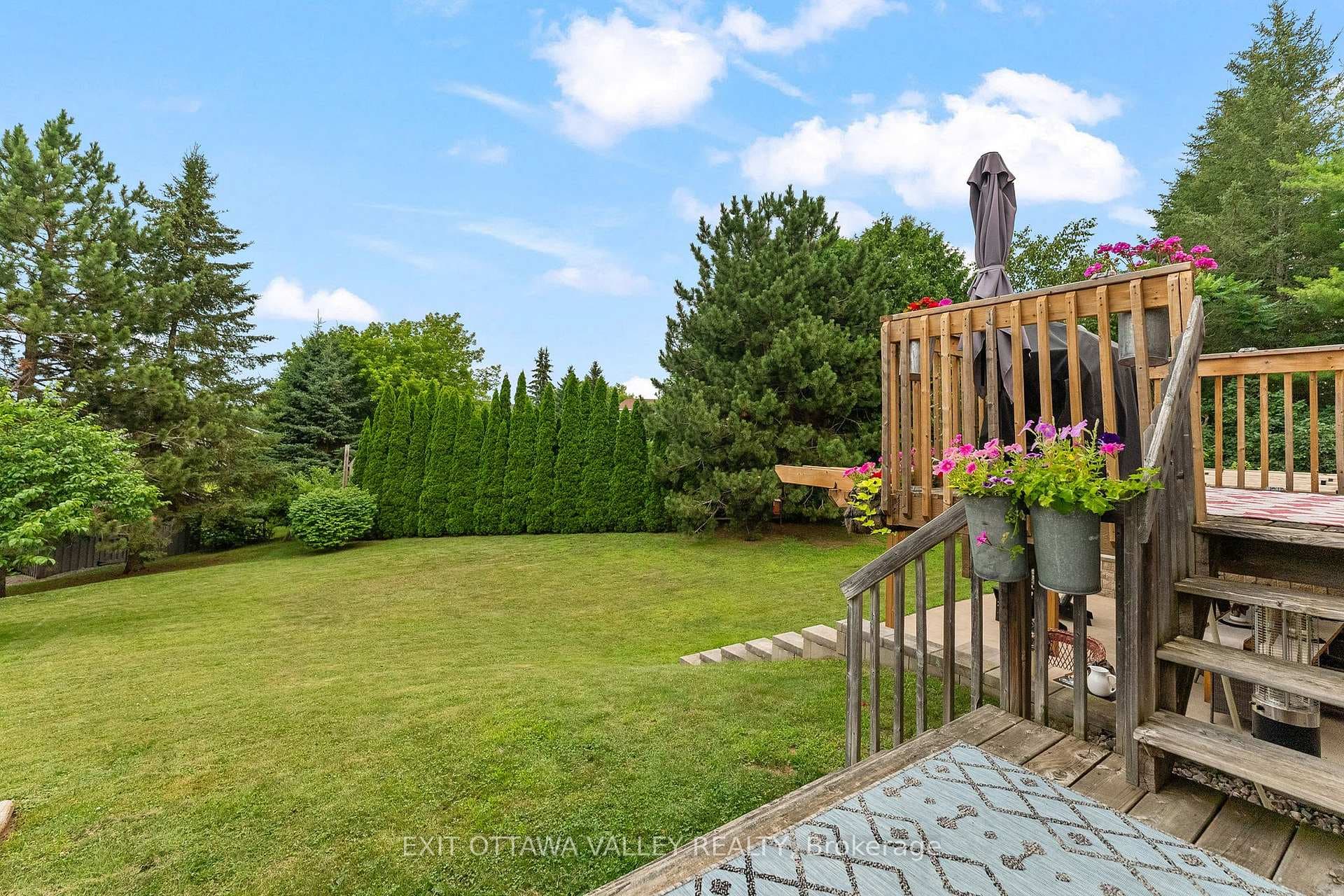 62 Meadowview Drive photo 39