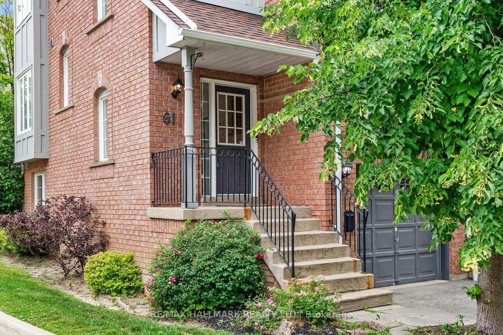 2398 Britannia Road Unit 61 photo 1