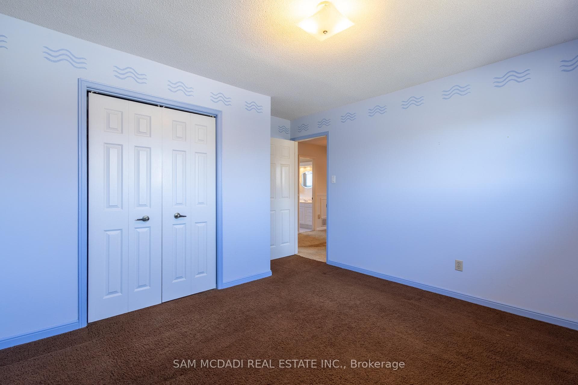 2574 Morrison Avenue photo 31
