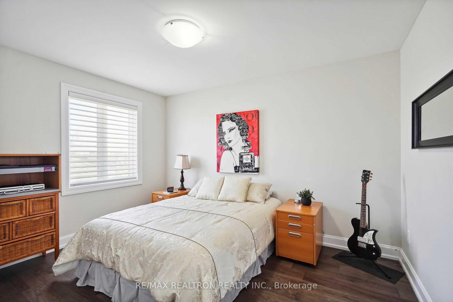 199 Green Road photo 25