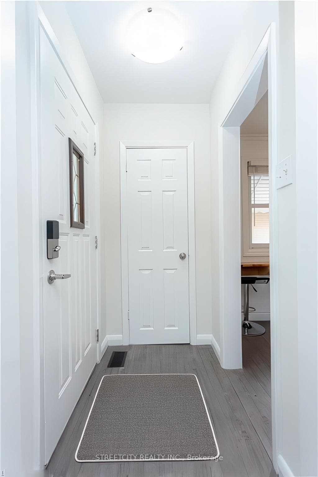 537 Clarke Road photo 4